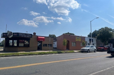 599-609 Page Blvd 1