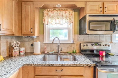 73 Catalpa Ter 1
