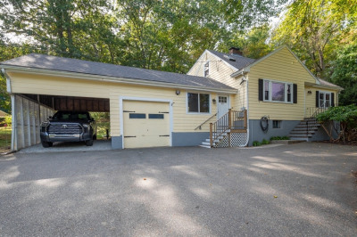 215 Blue Hill 1
