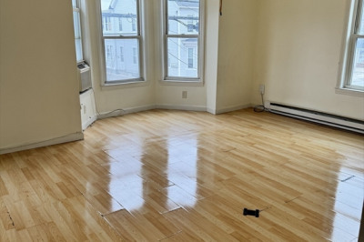 101 West Hollis Street #2
