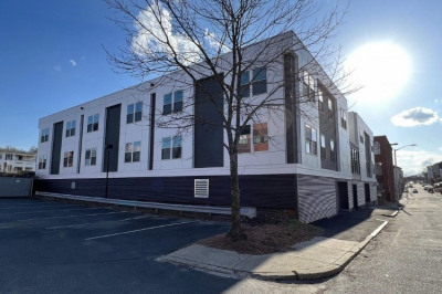 316 Shrewsbury Street #10W 1