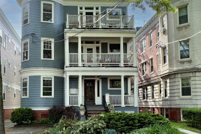 85 Trowbridge Street #1