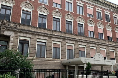 61 Prince St #3B 1