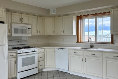 40 Orient Ave #2 1