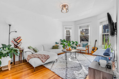26 Peverell St #2 1