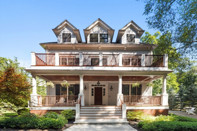 39 Hawthorne Ave 1