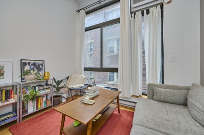 12 Stoneholm St #307 1