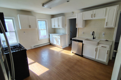 101 West Hollis #2 1