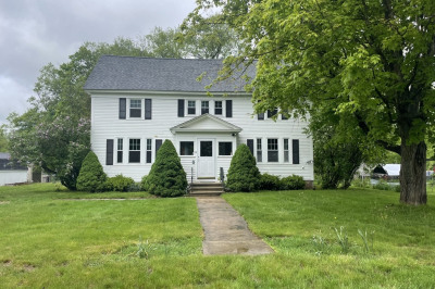 14 Wheelwright Rd 1