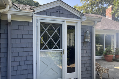 89 Swift Ave 1