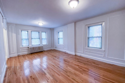 1454 Beacon St #142 1