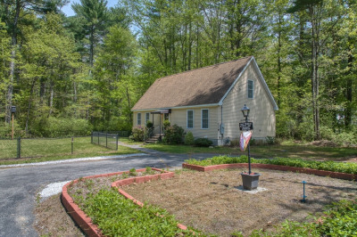267 Carlisle Rd 1
