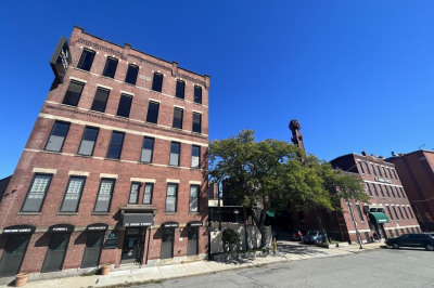 51 Union Street #204 1
