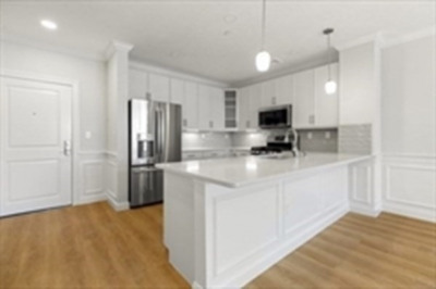 320 Middlesex Ave #D303 1