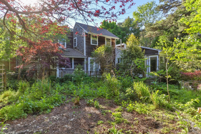 80 Old Long Pond Rd