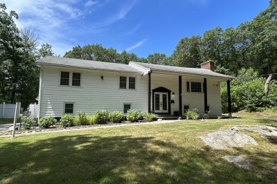 479 Westfield St 1
