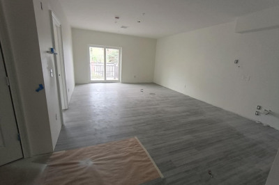 10 Franklin Ave #404 1