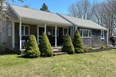 61 Pond View Ave 1