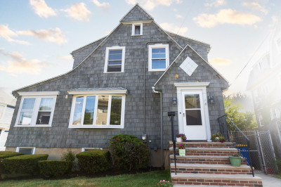 181 Grovers Ave 1