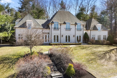 2 Copperbeech Circle 1