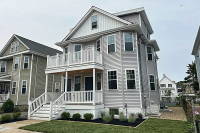 10 Lewis St 1