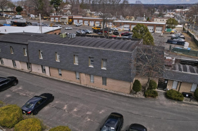 442 Westfield St 1
