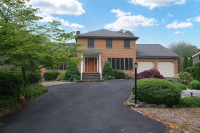 51 Manitoba Rd 1
