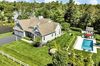 32 Camden Ln