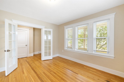 34 Waverley Ave #1 1