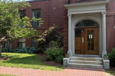 15 Waverly St #160 1