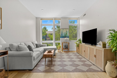 170 W Broadway #203 1