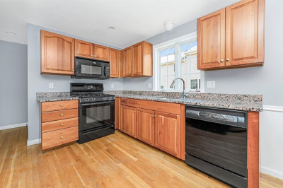 1005 Trapelo #7 1