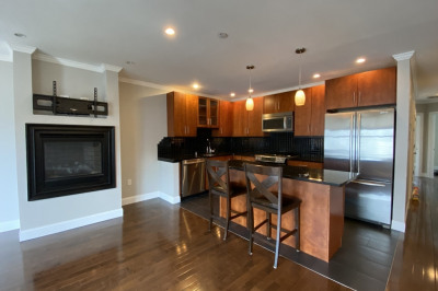 171 Bowen St #2 1