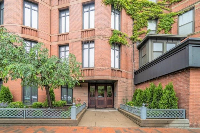424 Massachusetts Ave #Unit#2R 1