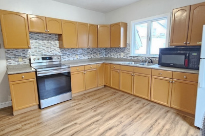 64 Winthrop St #2 1