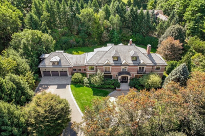 118 Woodland Road 1
