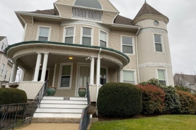 986 Plymouth Ave #1 1