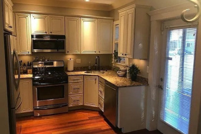 679 E Seventh Street #1 1
