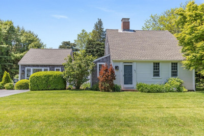 142 Monument Rd 1