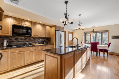 52 Rayburn Rd