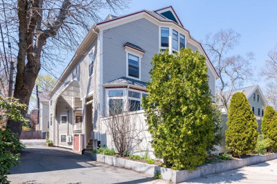 15 RoBerts Rd #B 1
