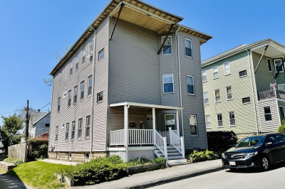 32 Ames St 1