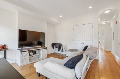 668 Massachusetts Ave #3 1