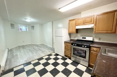 92 Hammond Street #1 1