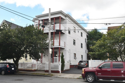 112 Johnson Street 1