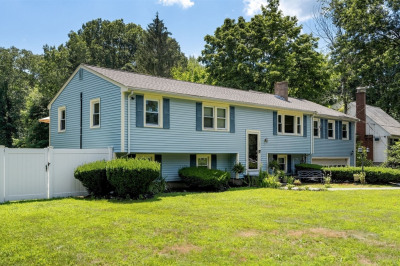282 Crescent St 1