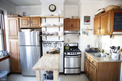 34 S Russell St #5R 1