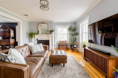 35 Washington Sq #3