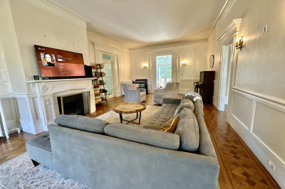 49 Pond St #1 1