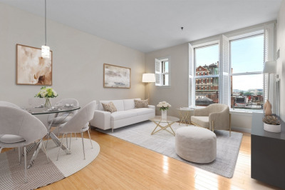 416 Marlborough #701